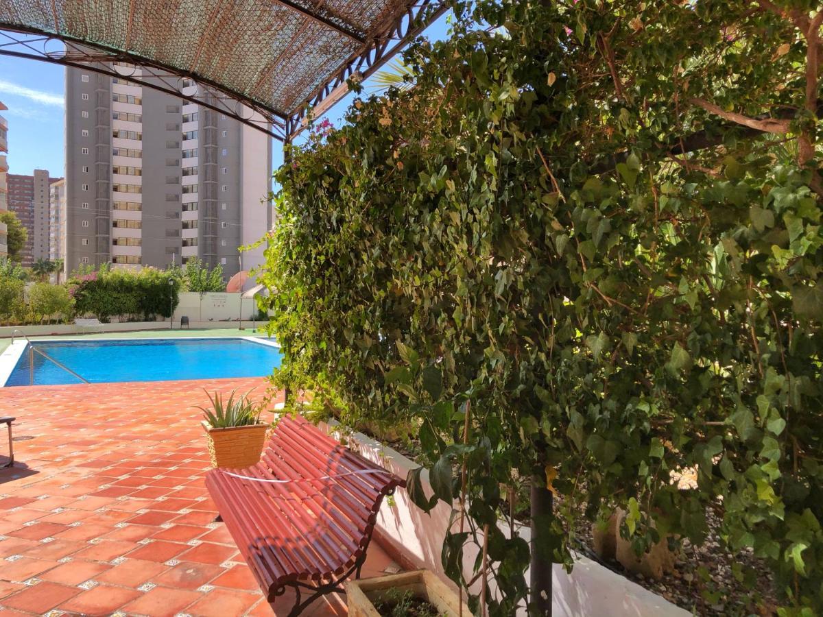 Gemelos 2 Holiday Apts. With Pool Бенідорм Екстер'єр фото